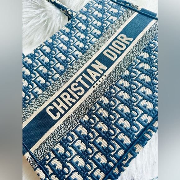 Christian Dior Book Tote in Medium Size - Picture 5 of 14